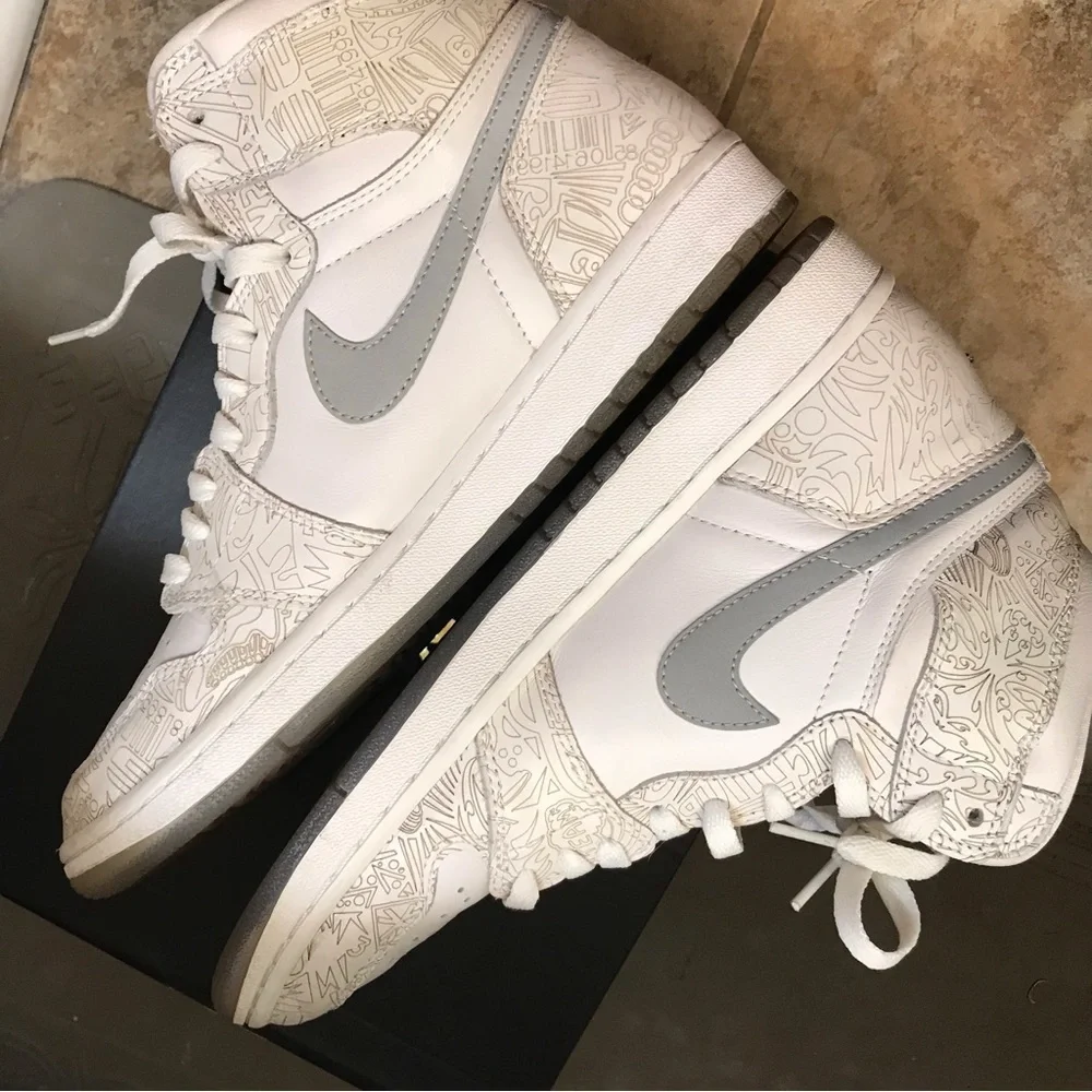 👟Air Jordan 1 Retro 30th Anniversary Laser Sneakers